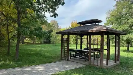 Парк Южный в Алматы — место для прогулок и семейного отдыха